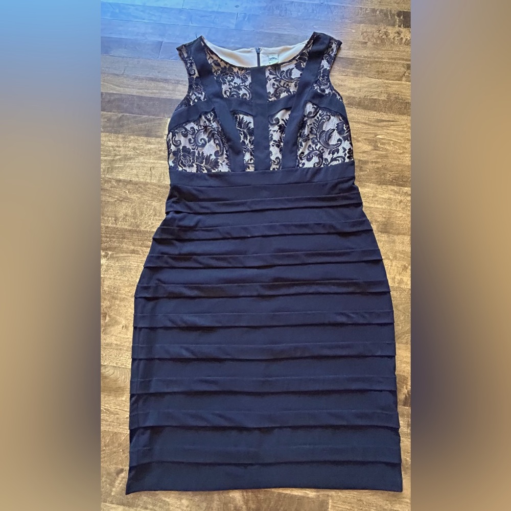 Beautiful Sangria cocktail dress, sz 16.
